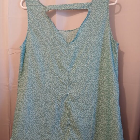 Nwt Scoop neck Tank top Blouse womens M Blue Turquoise Strappy V back Trapeze - Picture 5 of 7